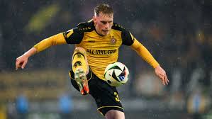 Jonas Sterner erlebt eine Premiere im Trikot von Dynamo Dresden