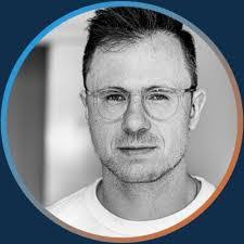 Fanny Harms's Instagram, Twitter & Facebook