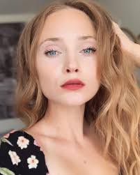 Madison Angus's Instagram, Twitter & Facebook