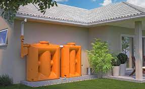 O armazenamento na nuvem é adquirido de um fornecedor externo de nuvem, que tem e opera capacidade de armazenamento físico de dados e esses fornecedores de armazenamento na nuvem gerenciam a capacidade, a segurança e a resiliência para disponibilizar dados aos aplicativos. Sistema De Captacao De Agua De Chuva Pratico Bonito E Economico