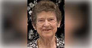 Mary Konz's Instagram, Twitter & Facebook