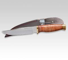 The knife bayonet became the almost universal form of bayonet in the 20th century due to its versatility and effectiveness. Linder Shop Linder Bowie Knife