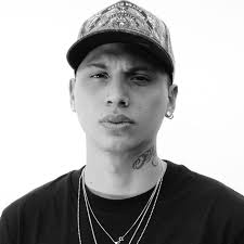 Ya saben son 10 Vueltas y en cada vuelta 40 flexiones de pecho y al final  del trabajo no olviden estirar🫡🖤… y poner a sonar el termita el 13  #5amworkout #5amclub #miami #5am