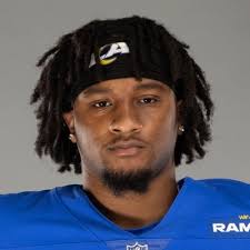 Giovanni Morgan (@worldwidejr)