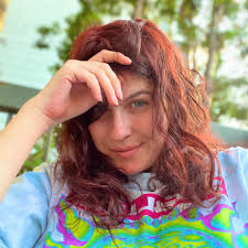 Roast to neighbours who don't help one another.