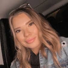 Devon Crum's Instagram, Twitter & Facebook