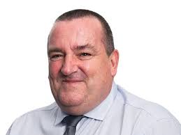 Sinn Féin TD admits calling to party members' homes when he disagreed with  social media posts