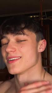 Me vuelvo a estudiar 😙 #LEFTIESSUMMERDANCE #viral #fyp #parati #foryou  #fakebody