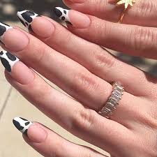 Instead of full coat of black polish, try making small abstract design with a black nail pen for a lighter, summertime look. 40 Gorgeous Acrylic Nail Ideas