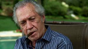 Later, the autopsy revealed he had likely died the day before in reality. The Strange Death Of David Carradine Was He Murdered Film Daily