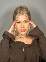 Um espaço lindo, cuidado em cada detalhe e um atendimento que faz a gente  querer voltar toda semana ✨ O Espaço Caroline Flor é o meu cantinho  preferido. Se ainda não conhece,