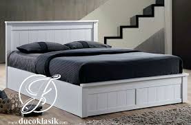 Model kamar tidur lesehan sederhana sederhana. Jual Tempat Tidur Minimalis Simple Modern Furniture Duco Klasik