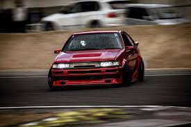 車内の ゴミ箱 問題どうしてる スッキリ目立たずしかも便利な場所はココ 2021 車 便利 車内 収納 車 掃除