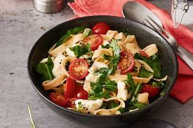 Pasta Mit Rucola Und Mozzarella Rezept Fit For Fun Rezept Rezepte Mozzarella Nudeln Mit Rucola