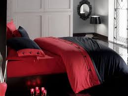 Pike Takimlari Sikligi Ve Rahatligi Ile Yatak Odalarinin Vazgecilmezi Olmaya Devam Ediyor Pike Takimlari Tek Kisil Nevresim Takimi Nevresim Takimlari Nevresim