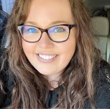 Congratulations to Dr. Steve Lacewell, the 2019 Distinguished Professor!  Established in 1964, this student-nominated award recognizes an outstanding  faculty member who has had a profound impact