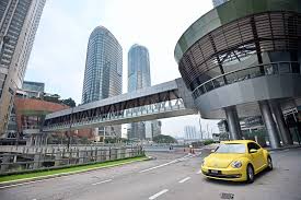 There are three lrt lines in the klang valley which are currently operating, namely the 3 ampang line, 4 sri petaling line, and 5 kelana jaya the official klang valley integrated transit map can be found on the official website of prasarana malaysia, which is the owner and operator of. Abdullah Hukum Lrt Ktm Station Klia2 Info