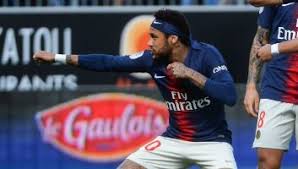 Paris sg a battu angers lors d'un match de ligue 1 (france), samedi 05 oct. Angers Vs Paris Saint Germain 11 May 2019 Video Highlights Footyroom