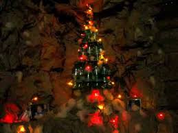 Kebiasaan memasang pohon natal sebagai dekorasi dimulai dari jerman. Kreasi Pohon Natal Dari Bekas Botol Sprite Youtube