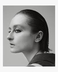 Laura Yard's Instagram, Twitter & Facebook