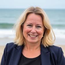 It was an honour to be among the finalist teams in the 2023 Deloitte  Innovation Forum this week at Ivey Business School at Western University.