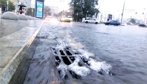На москву днем 28 июня обрушился сильнейший ливень. Ybdjhcapxb9 Pm