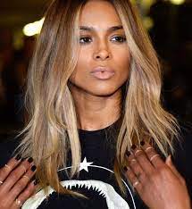 Here Are The Most Stunning Mid Length Hairstyle Ideas This List Shows Some Of The Most Versatile And Elegant Styles For Balayage Hair Hair Styles Hair Lengths