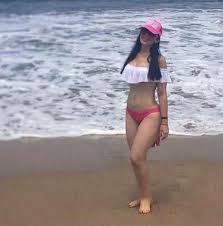 Video shows lifestyle net worth biography information family girlfriend/boyfriend house car information and facts of el chapo. Drug Lord El Chapo S Beauty Queen Wife Emma Coronel Flaunts Her Riches In Bikini Selfies As He Awaits Trial In Jail In New York