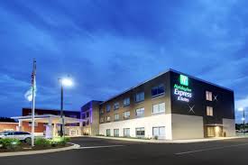 2600 lake cook road, riverwoods il 60015. Holiday Inn Express And Suites Janko Group