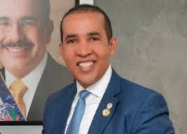 General recibió RD$737 millones en seis años