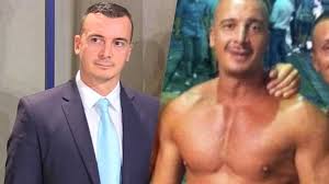 Il trentenne cubano josé carlos alvarez aguila, secondo il. Rocco Casalino Al Mare Con Il Fidanzato Cubano Le Foto Archivio Biccy It