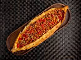 Pide (Kuşbaşılı)
