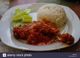 Lihat juga resep ayam lalapan sambal matah enak lainnya. Typical Indonesian Dish Nasi Ayam Lalapan Stock Photo Alamy