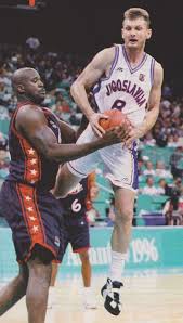 Grimes, quien celebró su cumpleaños en enero, es la nadadora más joven del equipo de ee.uu. Final Juegos Olimpicos 1996 Estados Unidos Gana El Oro Sin Presion Alguna Basketfinals Com