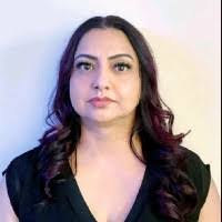 Rani Grewal's Instagram, Twitter & Facebook