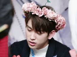 Which Kpop Male Idol Wears Flower Crown The Best Flower Crown Jinyoung Got7 Jinyoung