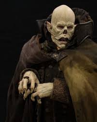 He and his team are called upon to investigate a mysterious viral outbreak with hallmarks of an ancient and evil strain of vampirism. Master The Strain Wiki Fandom