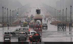Get new delhi current weather reports and conditions including day and night temperature, precipitation, wind strength. Delhi Weather Thunderstorm Rain Likely To Hit Delhi Ncr Today