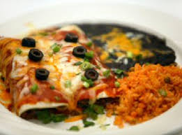Chicken Or Beef Enchilada Plate You Can Use Beef Or Chicken Or Red Or Green Sauce Its You Easy Enchilada Recipe Cheese Enchiladas Vegetarian Mexican Recipes