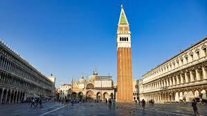 Estaría de más decir que se aprecia todo el paseo de san marcos. Campanile De San Marcos Historia Caracteristicas Horario Precio