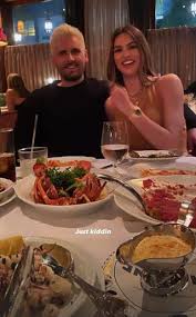 Amelia gray hamlin and scott disick pack on the pda at her 20th birthday party: Scott Disick Pampers Amelia Hamlin On Her 20th Birthday I M Not Dating A Teen Anymore The Hollywood Gossip