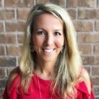 Kristen Behm's Instagram, Twitter & Facebook