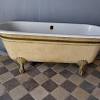 Kaufe eine badewanne freistehend guiana bei beliani. Https Encrypted Tbn0 Gstatic Com Images Q Tbn And9gcripqeompw 4487v1iouytcnhtot8lrtu2ovra1wmpkchibkmwb Usqp Cau