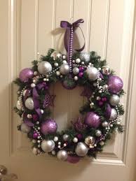 White frame purple ornaments weihnachtsmarkt. Purple Silver And White Christmas Wreath Purple Christmas Decorations