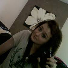 danielle edmond (@daanielle444)