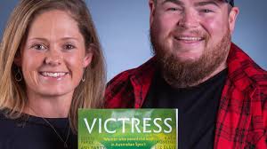 WBBL: Cricketer Corrine Hall's new book celebrating Aussie sportswomen