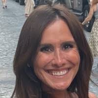 Lauren Caruso's Instagram, Twitter & Facebook