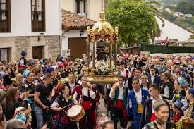Maybe you would like to learn more about one of these? Cangas A Tope Por San Antonio El Comercio