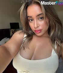 Sizzling Savannah Spencer Album