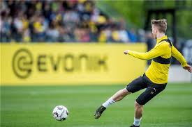 Get guaranteed original signed football boots from marco + 5,000 chances to win the gaming experience with marco & co.! Reus Witsel Co Wear Unique Puma Bvb Derby Boots Footy Headlines